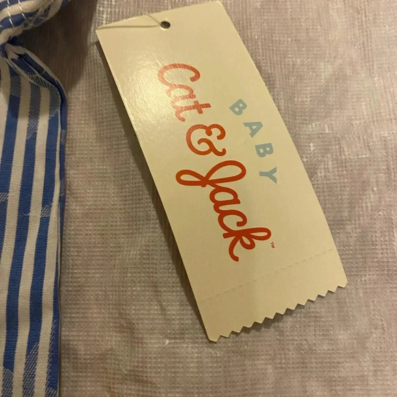 Cat & Jack striped romper, one piece 0 to 3 months - Picture 6 of 6